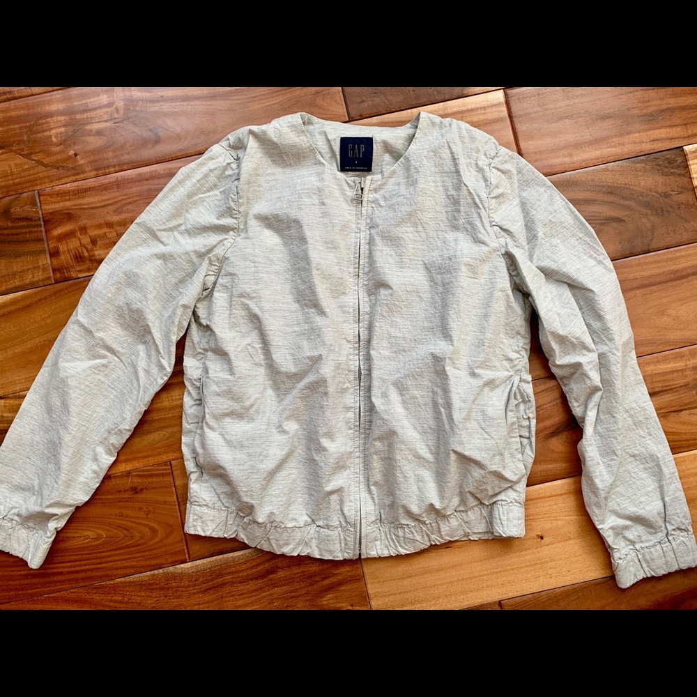 🌸3x$25🌸 GAP Bomber Jacket